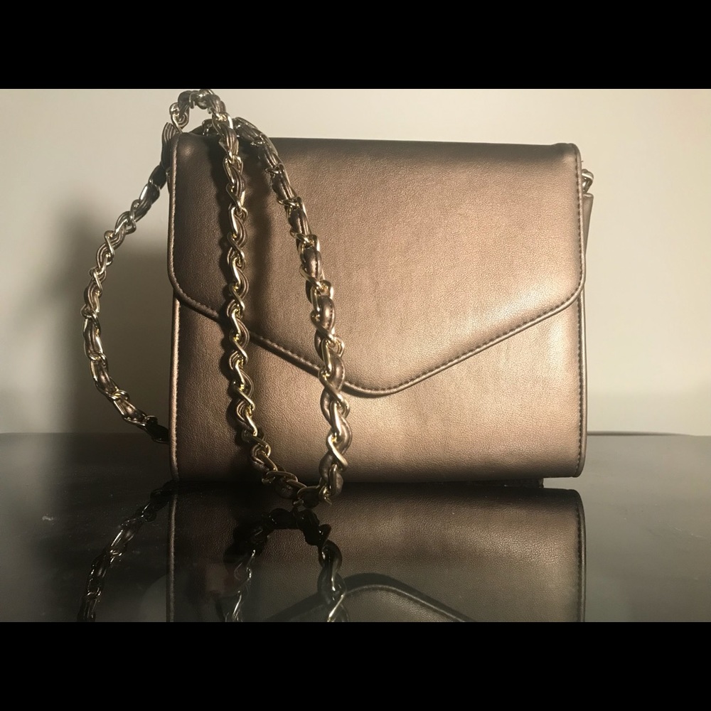 Cabrelli Crossbody